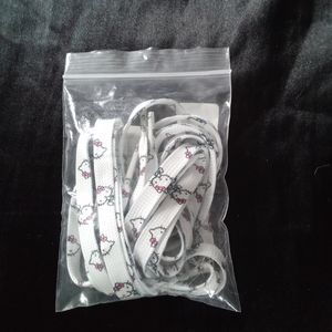 Hello kitty shoelaces